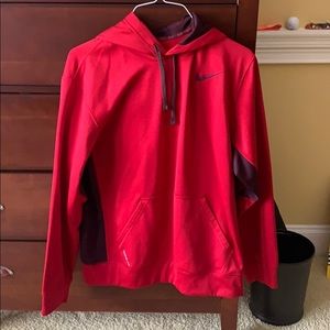 Nike therma-fit hoodie